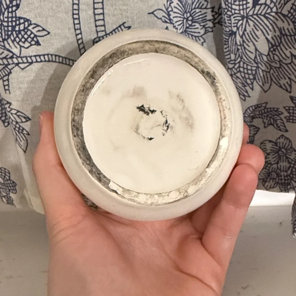 Vintage White Ceramic Decorative Bowl with Duck Motif - Picture 2 of 3